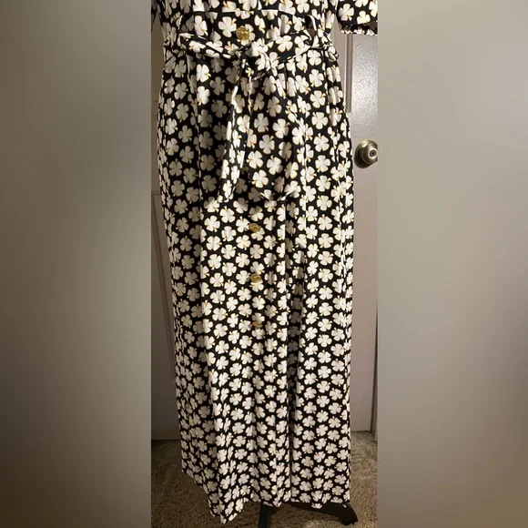 Vintage Beautiful Escada Black/White/Tan Dress by Margaretha Ley - Picture 6 of 11